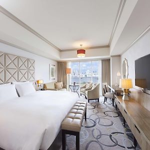 King Superior Deluxe Non-Smoking 40sqm Tokyo Bay View